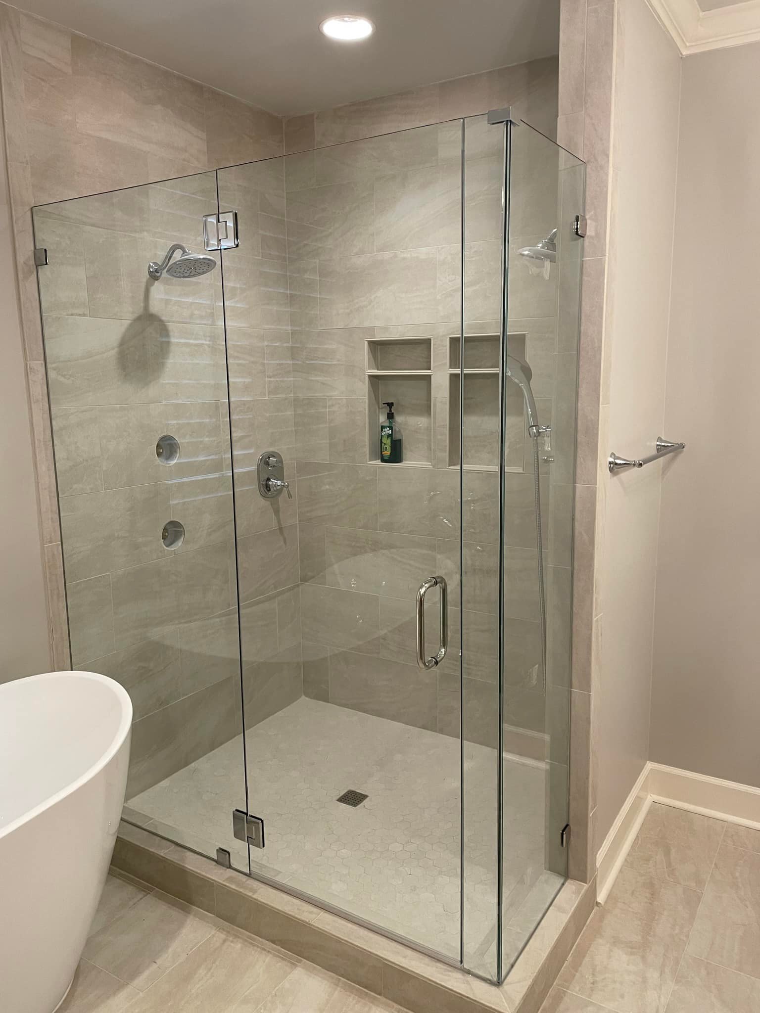 VULCAN GLASS LLC – VULCAN GLASS LLC specializes in custom frameless ...